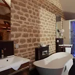 Hotel Le Domaine Chateau Du Faucon 4*