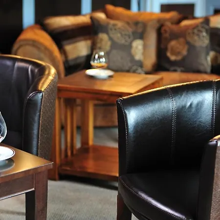 酒店 Le Domaine Chateau Du Faucon 栋什里