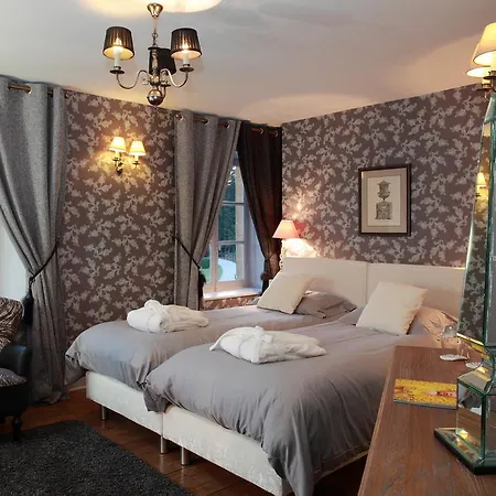 酒店 Le Domaine Chateau Du Faucon 4*